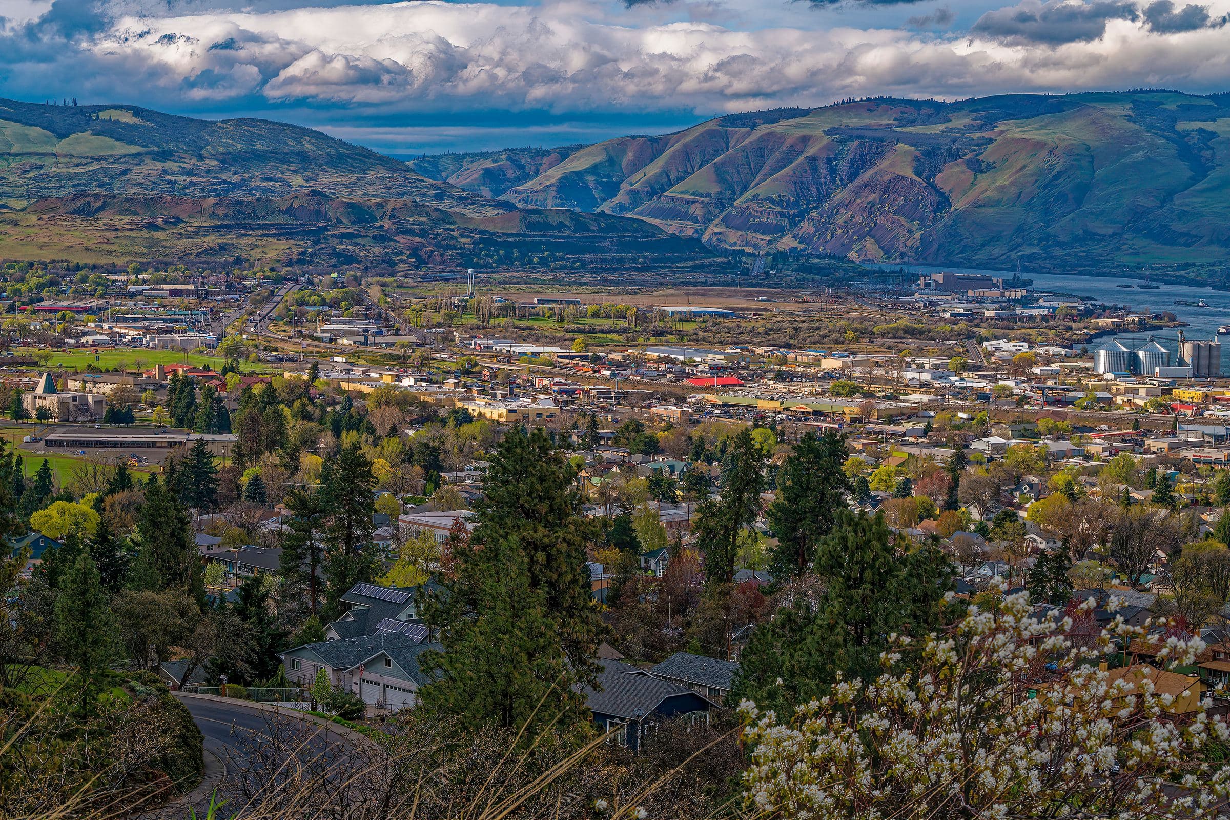 The Dalles and the Columbia River, seen from the hills above town